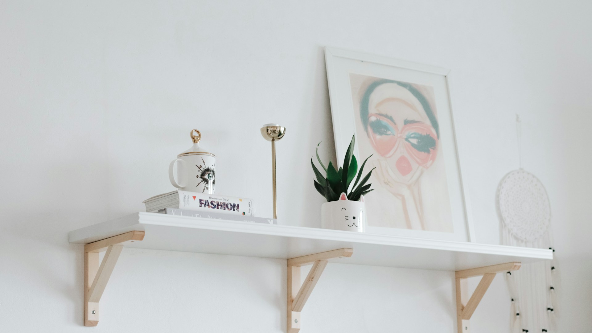 white wooden table with white wooden frame